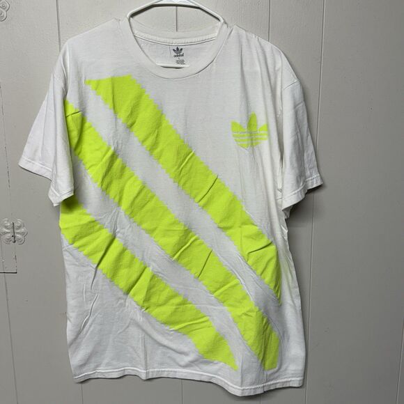 Adidas Adventure Graphic T Shirt White Neon Yellow Graphic Men L GUC - Picture 1 of 8